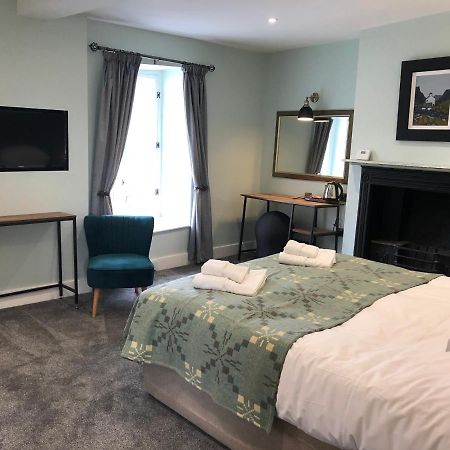 Bed and Breakfast Mount Street House Brecon Exteriér fotografie