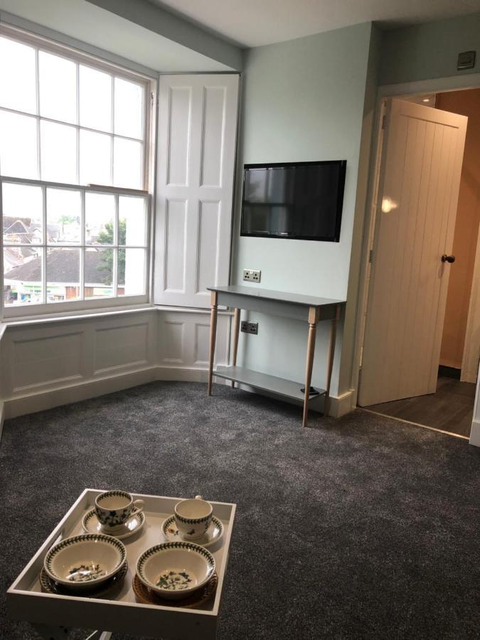 Bed and Breakfast Mount Street House Brecon Exteriér fotografie